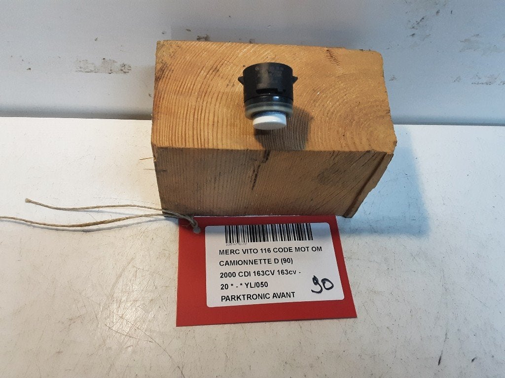 PARKEERSENSOR Mercedes-Benz Vito (447.6) (A0009055504), Gebruikt, Mercedes-Benz, Mevr. I. Hauben, Rue de l'Espoir 34 34
4030  GRIVEGNÉE, BE