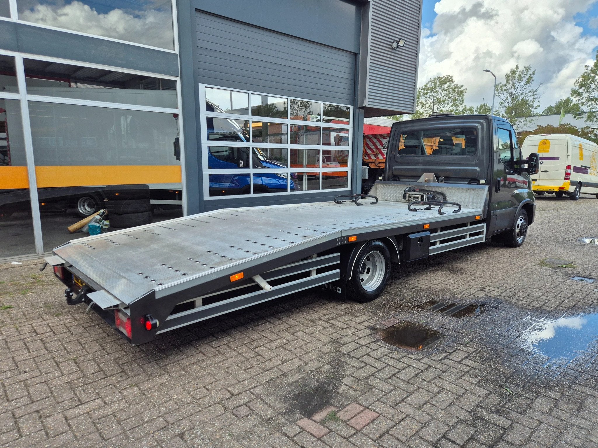 Iveco Daily 35C18 N1/ Oprijwagen/ 2.3T Lier/ 24.000 KM, Argent ou Gris, Achat, Euro 6, Entreprise