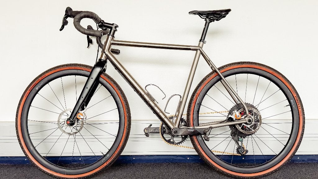 Curve titanium gravelfiets, Vélos & Vélomoteurs, Vélos | VTT & Mountainbikes, Comme neuf, Enlèvement, 53 à 57 cm, Hommes