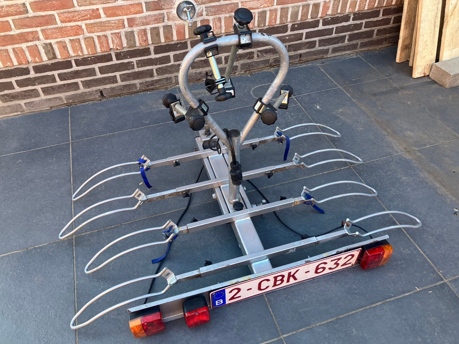 Fietsenrek voor 4 fietsen, Ophalen, Gebruikt
