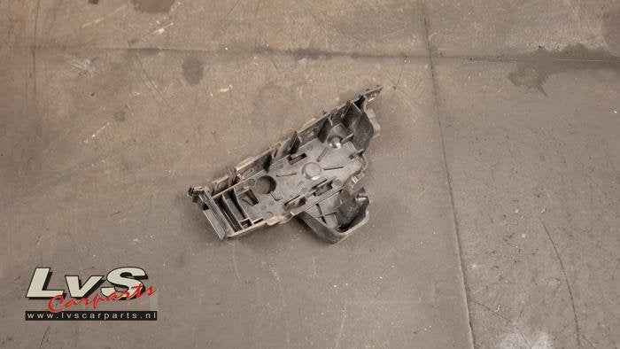 Bumpersteun links-voor van een Audi A3, Auto-onderdelen, Gebruikt, -, -, Ophalen of Verzenden