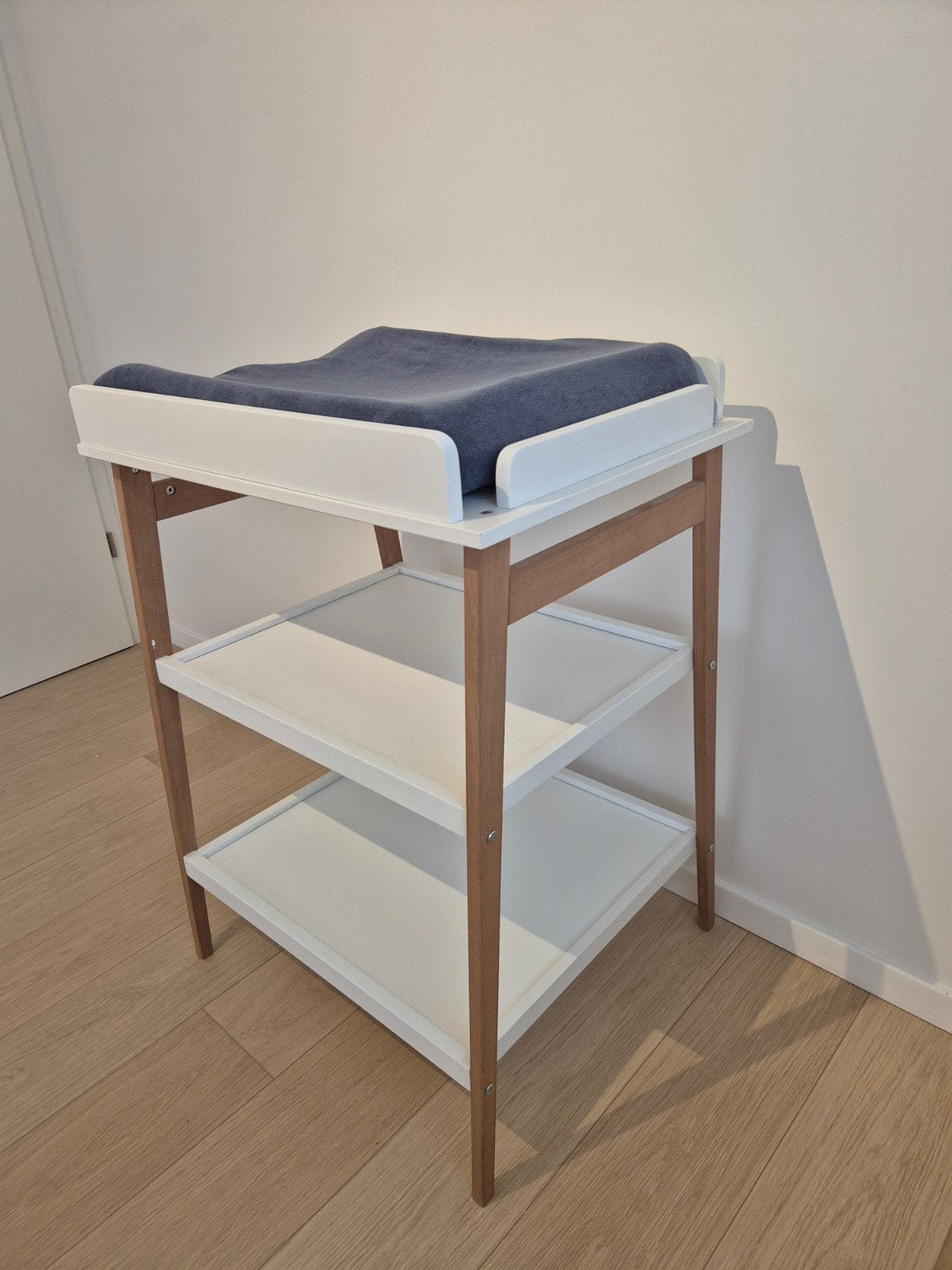 QUAX luiertafel, Ophalen