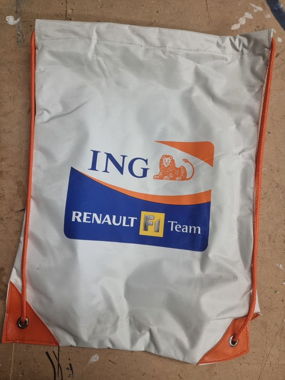 F1 Ing Renault  Formule 1, Enlèvement