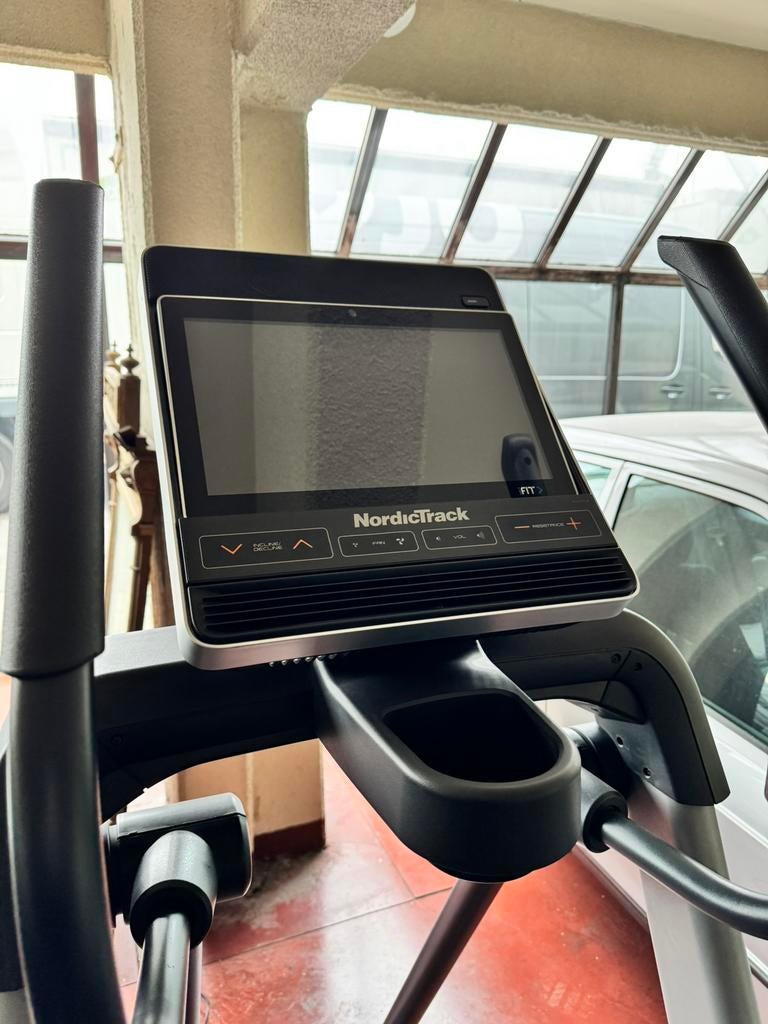 Nordictrack elleptical stride, Sports & Fitness, Enlèvement, Comme neuf