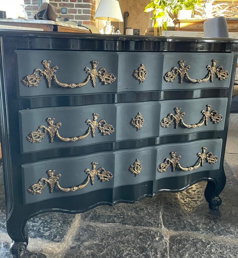 Commode de style Louis XV, Enlèvement, Comme neuf