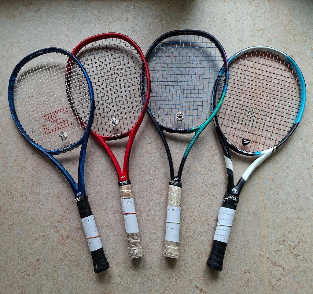 YONEX testtennisrackets, zeer gd kwaliteit, recent bespannen, Sports & Fitness, Tennis, Utilisé, Raquette, Autres marques, Enlèvement ou Envoi