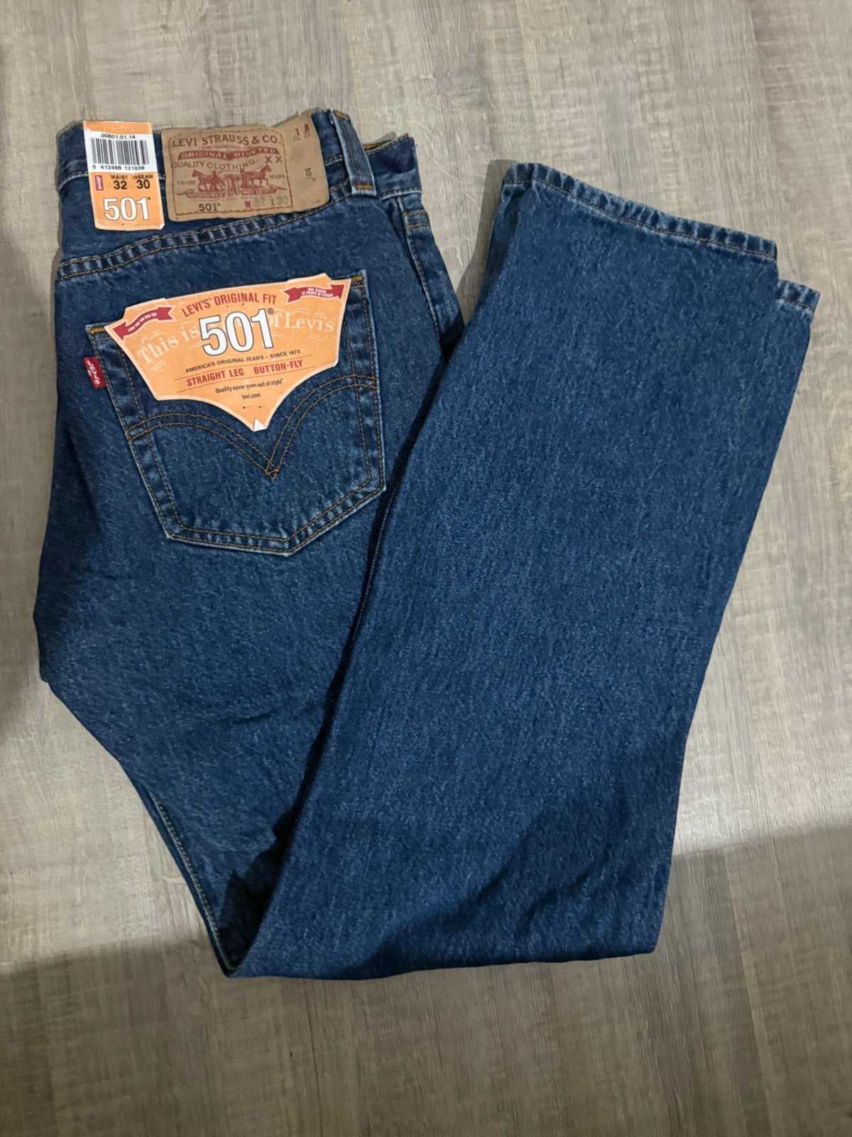 Jeans levi’s neuf, Enlèvement ou Envoi, Comme neuf