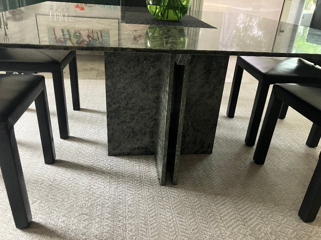 eettafel graniet vert tropical met of zonder tapijt, Ophalen, Gebruikt, Vierkant