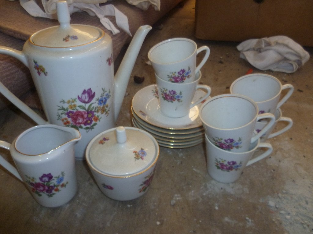 KOFFIE SERVIES, Ophalen