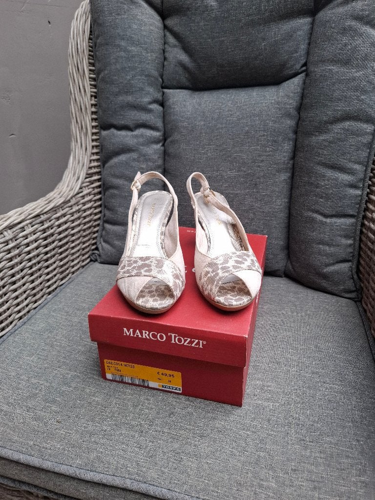 Zomerschoenen Marco Tozzi maat 40, Kleding | Dames, Ophalen, Beige, Marco Tozzi, Zo goed als nieuw