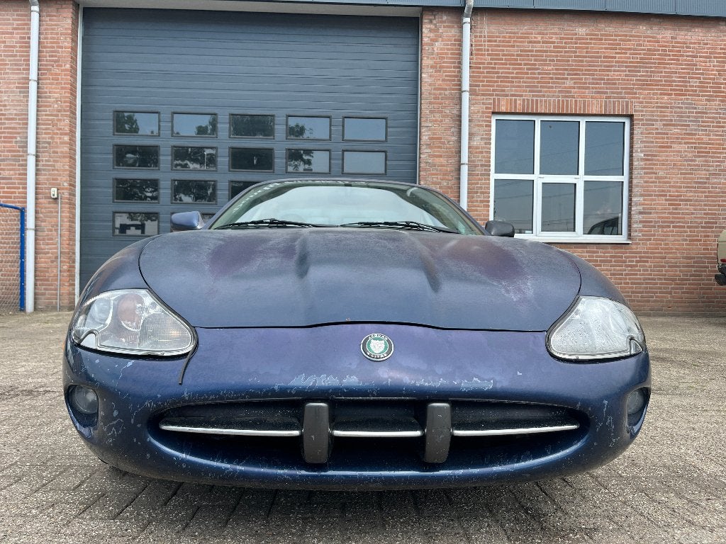Jaguar XK8 coupé 1997, Automaat, 4 zetels, Achterwielaandrijving, Beige