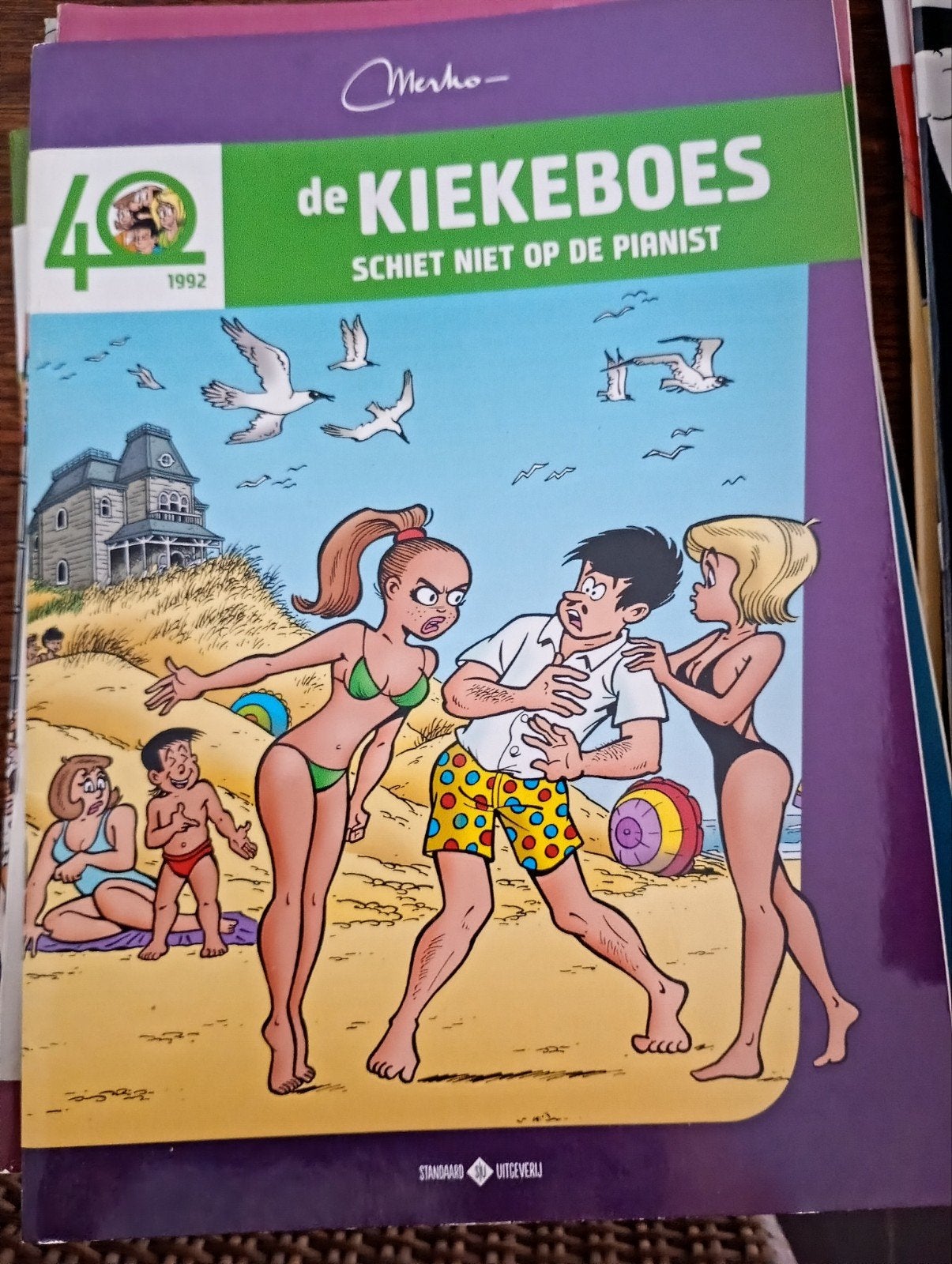 De kiekeboes, schiet niet op de pianist, Boeken, Ophalen