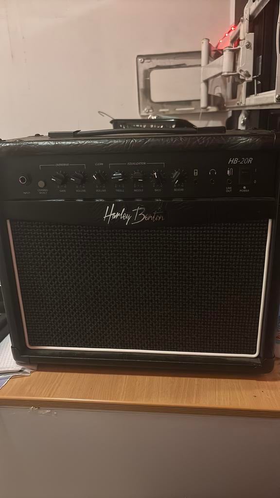 Ampli de guitare Harley Benton HB-20R, Muziek en Instrumenten, Versterkers | Bas en Gitaar, Ophalen, Zo goed als nieuw, Gitaar