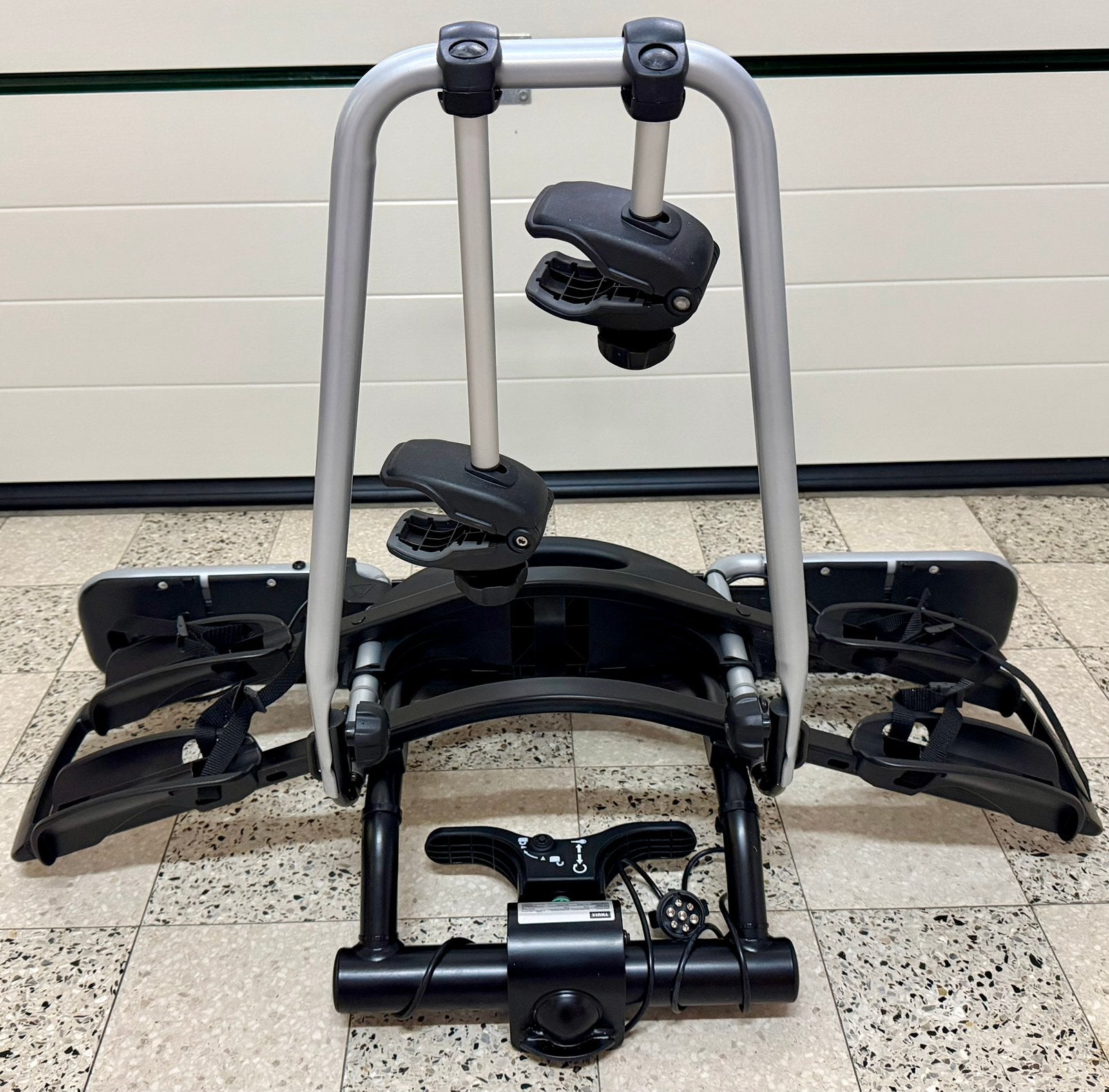 Thule ER940, Enlèvement, 2 vélos, Neuf, Support d'attelage