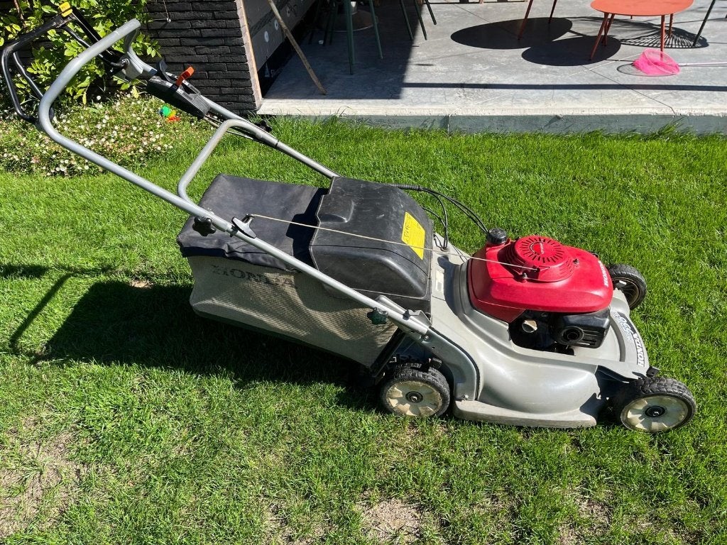 Honda HRB536C prof. zelftrekkende grasmaaier, Ophalen, Gebruikt, Honda., Benzine-grasmaaier