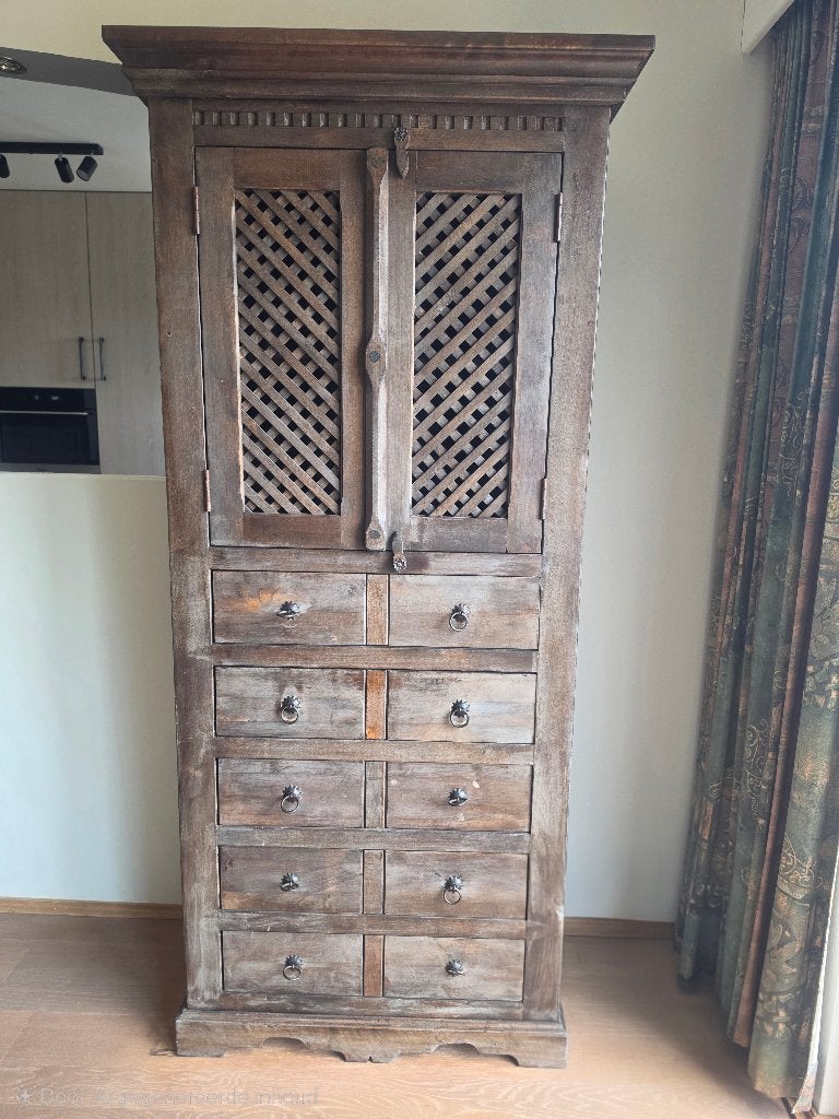 2 eetkamer kasten, Ophalen