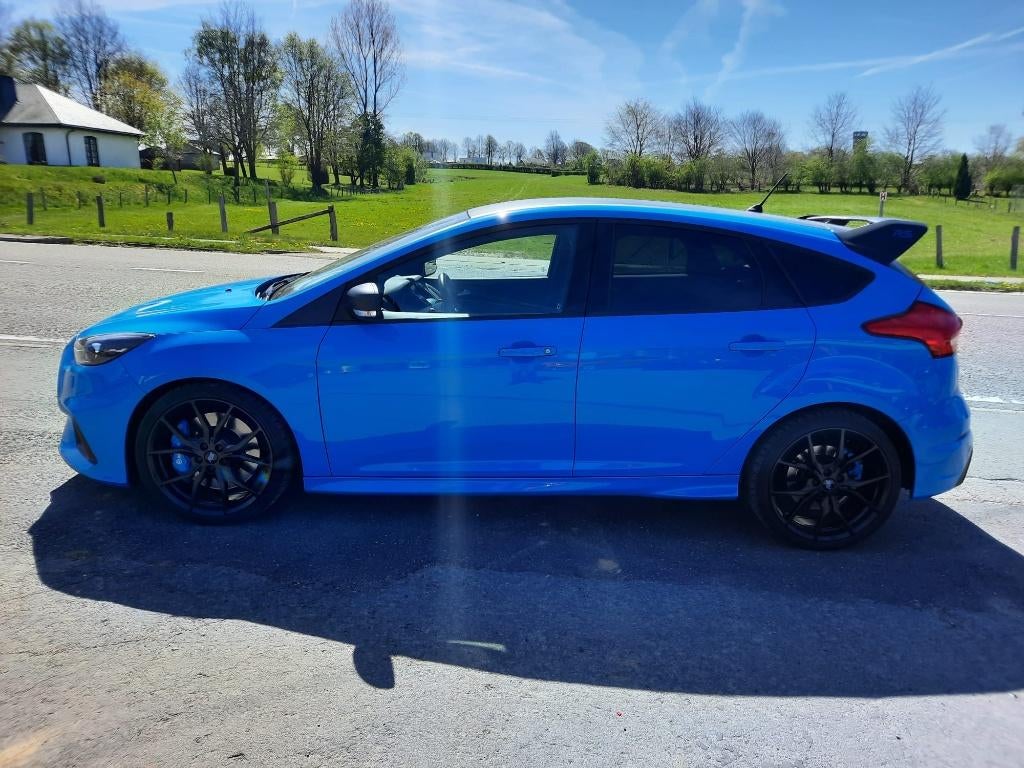 Ford Focus RS blue & black Edition, Focus, Cuir et Alcantara, Achat, Euro 6