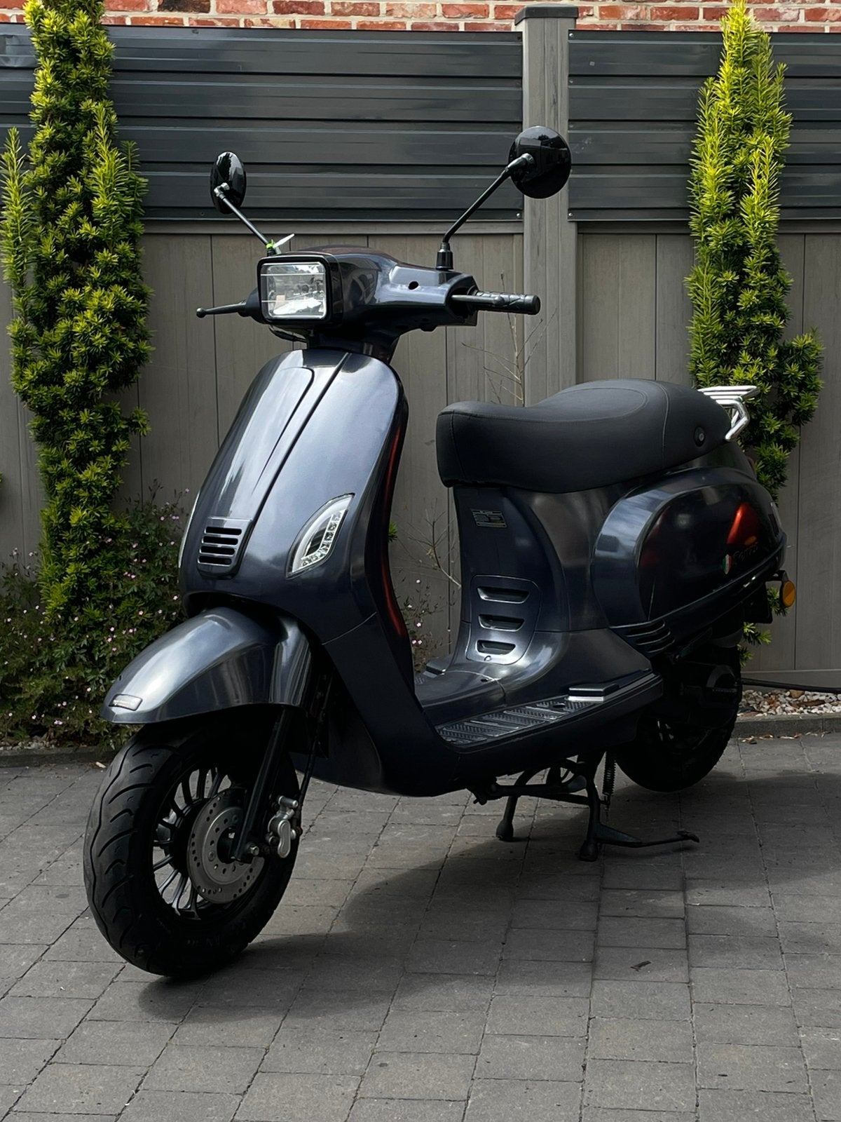 Scooter | B Klasse | Bj2021 | 8.540km |Start en rijdt Super!, Vélos & Vélomoteurs, Scooters | Marques Autre, Enlèvement ou Envoi