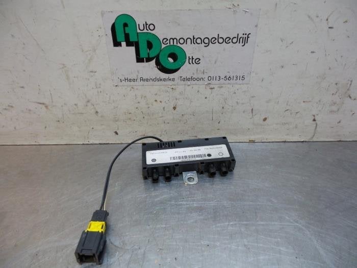 Antenne amplificateur d'un Peugeot 407, -, Utilisé, -, Peugeot