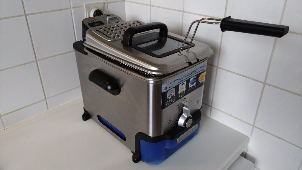 Friteuse Tefal, Elektronische apparatuur, Frituurpannen, 3 tot 4 liter, Ophalen, Gebruikt, Uitneembare binnenpan