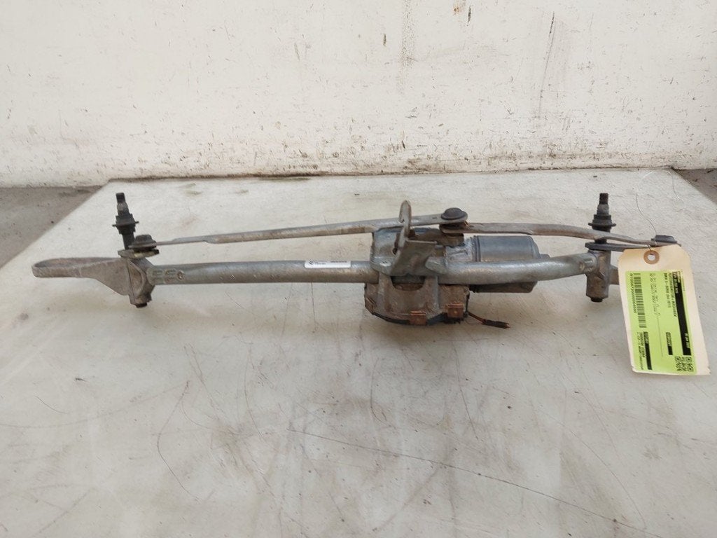 RUITENWISSER MECH + MOTOR BMW 5 serie Touring (F11), Robert Bosch AG, Gebruikt, BMW, Robert-Bosch-Allee 1
74232  Abstatt, DE