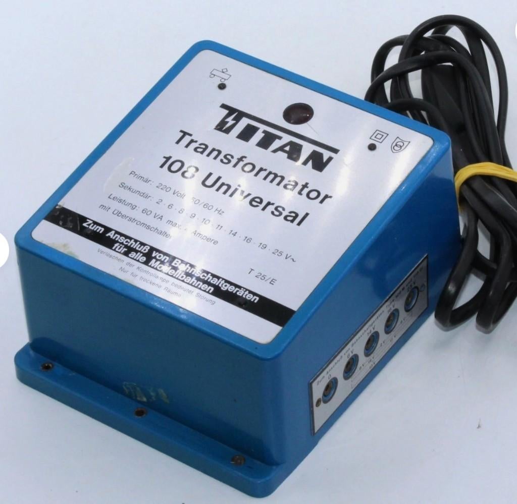 Lichttransformator Titan 108, Hobby en Vrije tijd, Modeltreinen | Overige schalen, Zo goed als nieuw, Transformator of Voeding