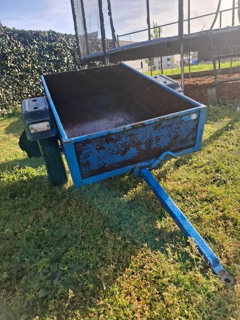 Mammot aanhangwagen, Enlèvement, Utilisé