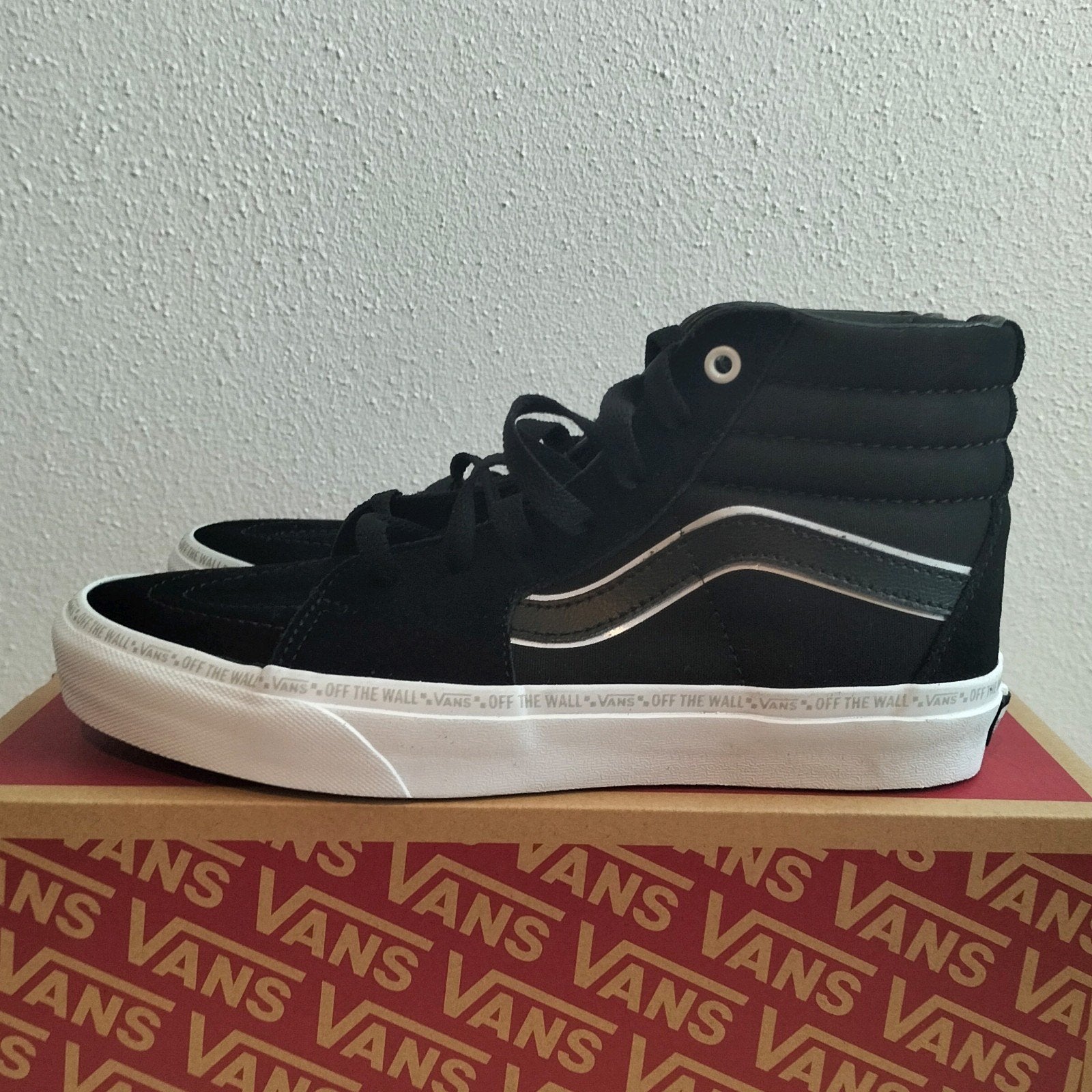 Sneakers Vans SK8-Hi (38) noires et blanches pour femmes, Neuf, Sneakers et Baskets, Vans, Noir