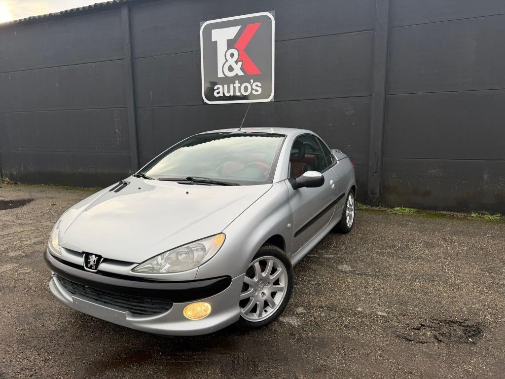 Peugeot 206 2.0i Cabrio, Auto's, Peugeot, Cabriolet, Bedrijf, Handgeschakeld, Te koop