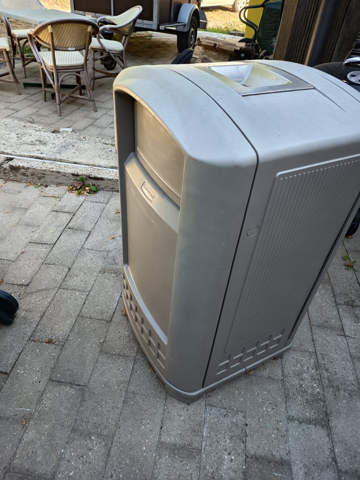 professionele vuilbak met grote assebak  grijs en in topstaa, Maison & Meubles, Accessoires pour la Maison | Poubelles, Enlèvement