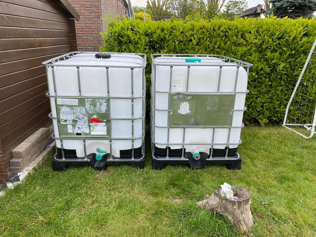 2 ibc, Ophalen, Kunststof, Met kraantje, 150 liter of meer