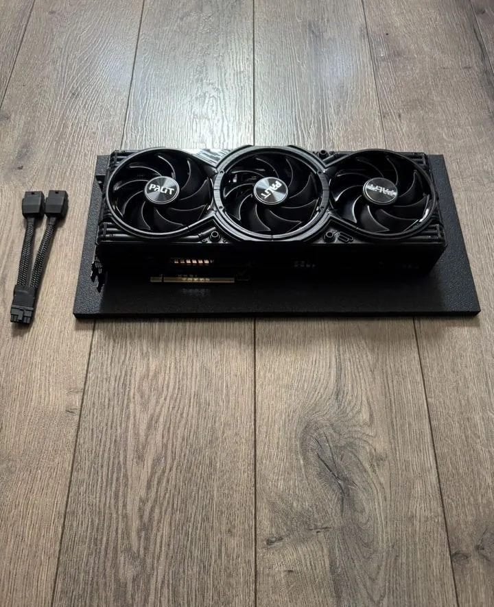 Rtx 5070 ti Palit gaming Pro OC, Computers en Software, Ophalen of Verzenden, Zo goed als nieuw