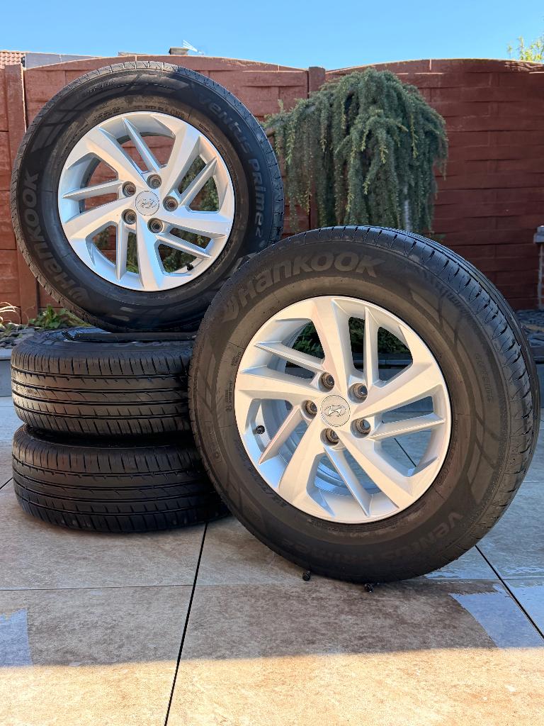 Original 17" Hyundai Tucson Jantes et pneus M23, Enlèvement, Utilisé