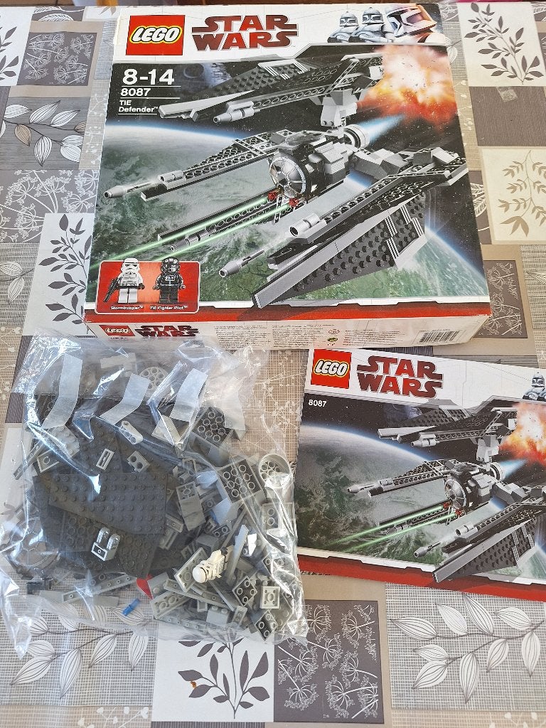 Défenseur de cravates Lego Star Wars, Instructions incluses, Lego, Ensemble complet, Comme neuf