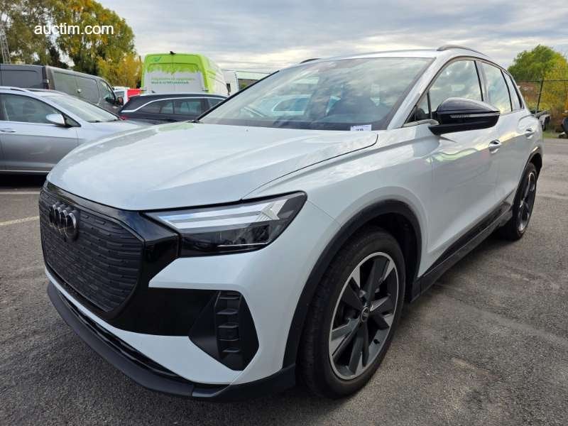 Audi Q4 35 E-Tron, Auto's, Audi, Automaat, Wit, Elektrisch, 5 zetels
