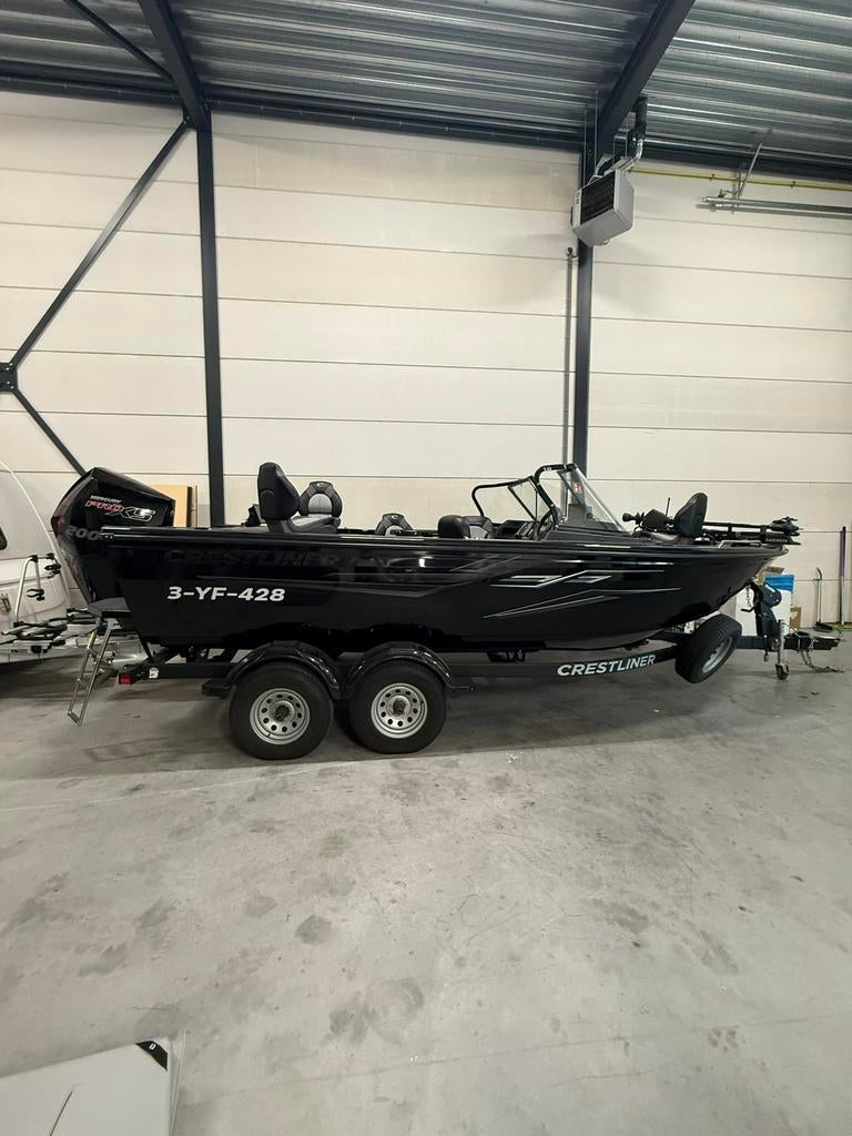 Crestliner sportfish 2050, Watersport en Boten, Vis- en Consoleboten, Zo goed als nieuw, 70 pk of meer, Benzine, Buitenboordmotor