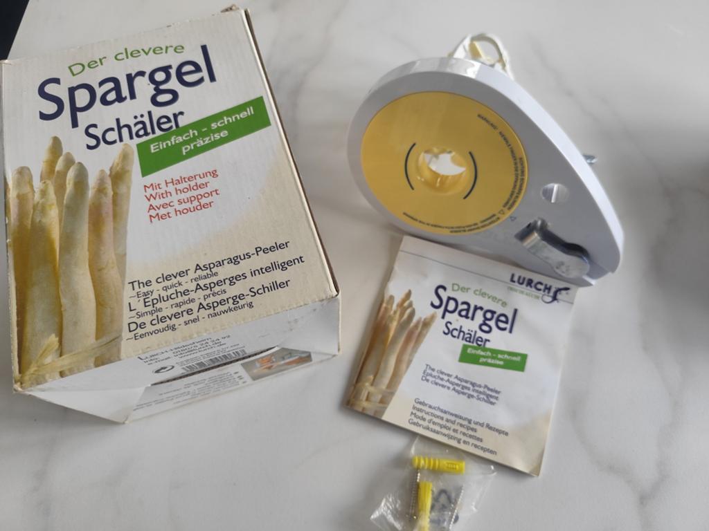 Asperge schiller. Eenvoudig, snel en nauwkeurig., Enlèvement