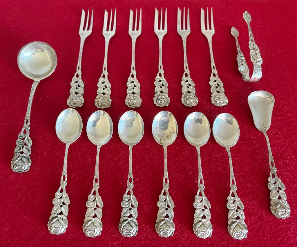 Servies van sterling zilver 15 stuks 1960, Ophalen of Verzenden, Zilver