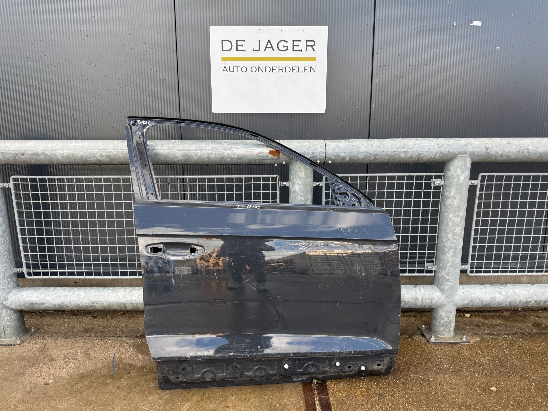 VW 2GA T-ROC T ROC DEUR PORTIER RECHTS VOOR 2GA831312, Auto-onderdelen, Gebruikt, Volkswagen AG, Vw@volkswagen.de, Volkswagen