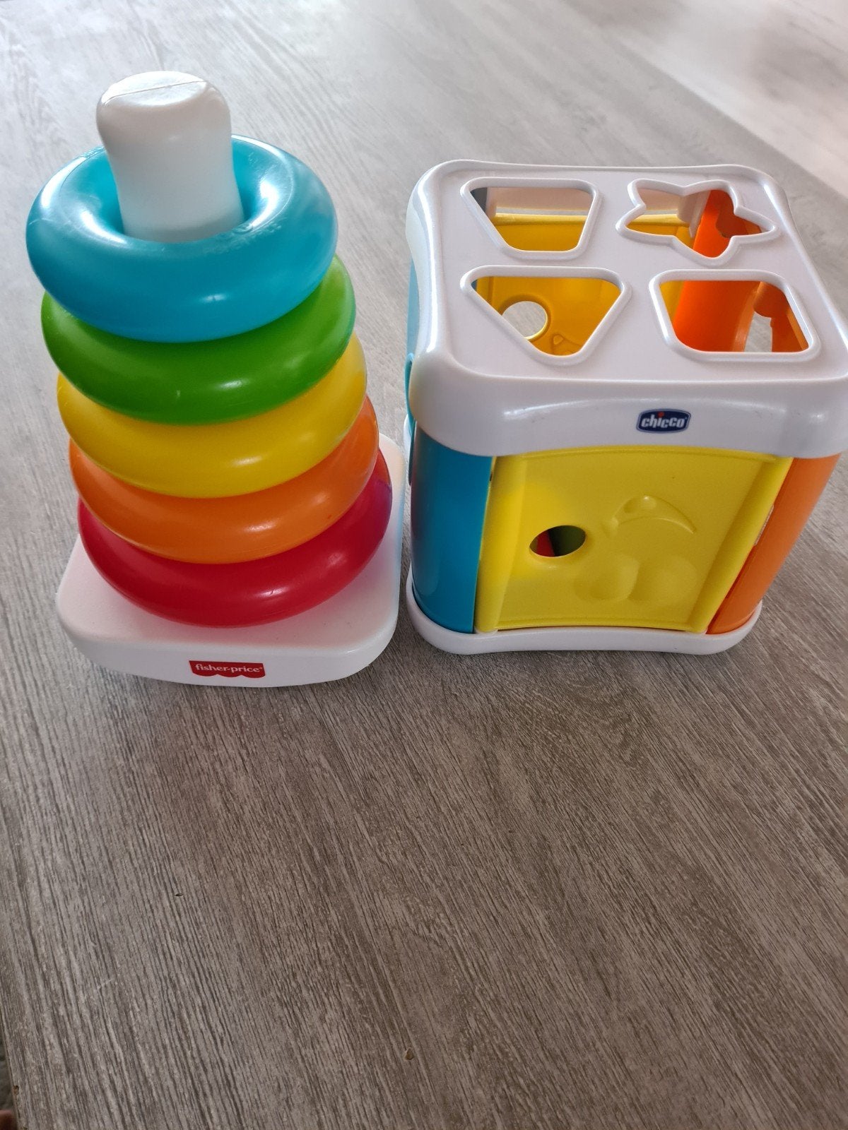 Babyspeelgoed- 2 stuks, Kinderen en Baby's, Ophalen, Zo goed als nieuw, Overige typen