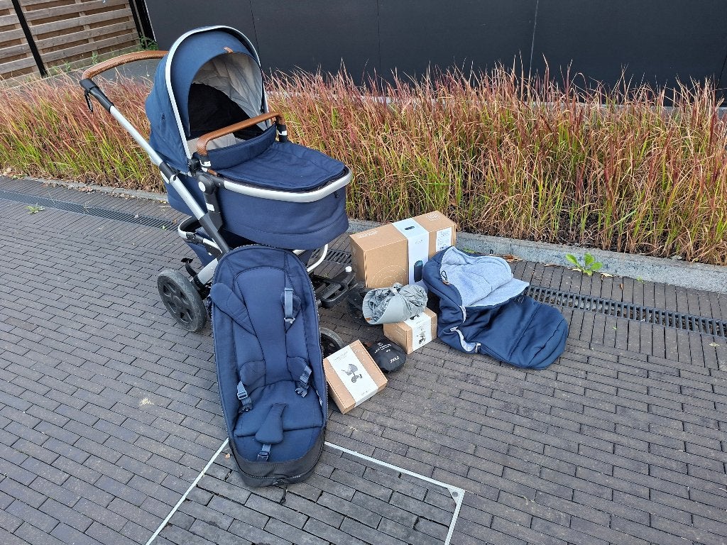 Joolz Geo 2 Parrot Blue buggy (inclusief accessoires), Zo goed als nieuw, Met reiswieg, Ophalen, Kinderwagen