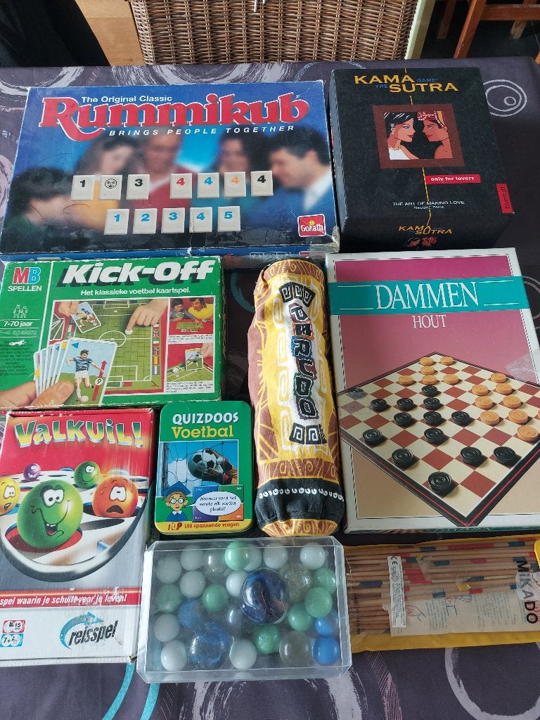 Gezelschapsspellen,  rummikub, kama sutra enz, Ophalen of Verzenden, Gebruikt