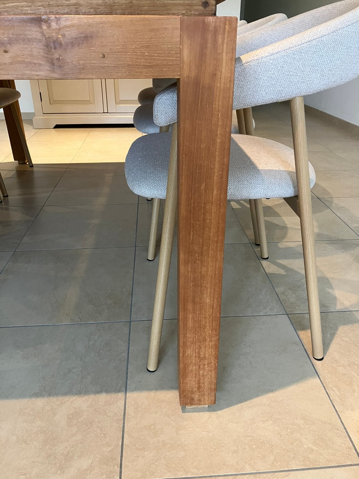 Tafel in teak, Ophalen, Zo goed als nieuw