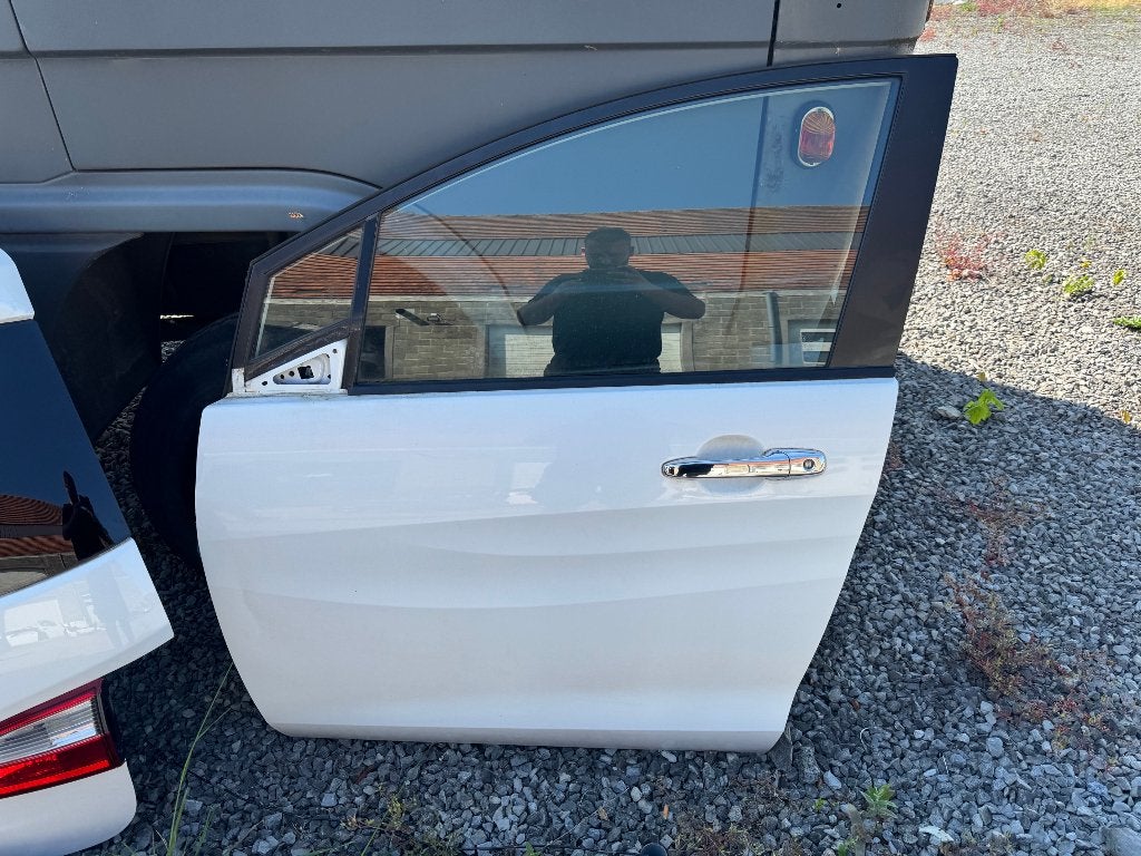 Porte avant gauche Mazda 5 2010-2015, Utilisé, Porte, Avant, Enlèvement