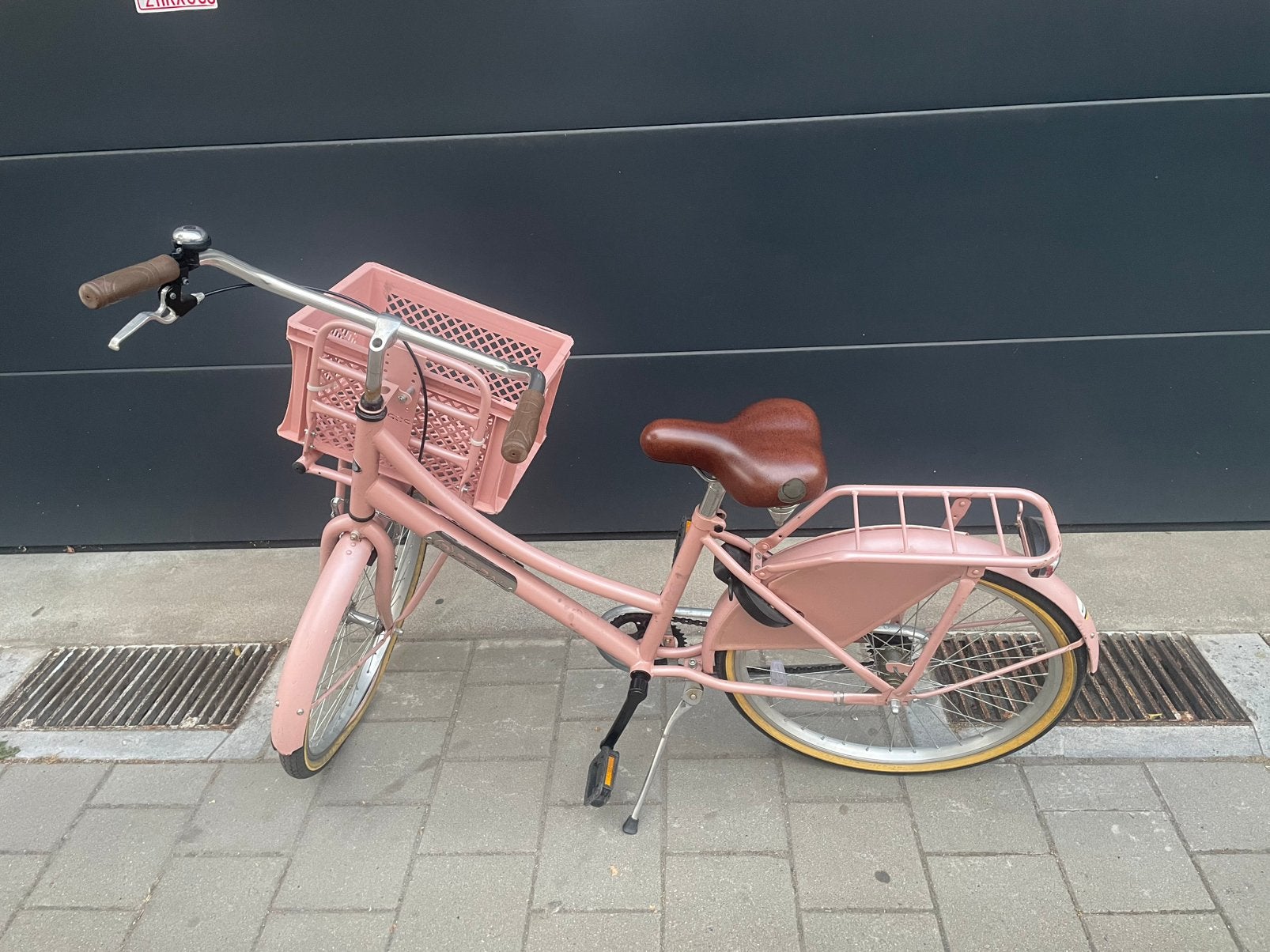 Roze meisjes fiets, 24inch., Fietsen en Brommers, Fietsen | Dames | Damesfietsen, Ophalen, Gebruikt, Terugtraprem, Overige merken