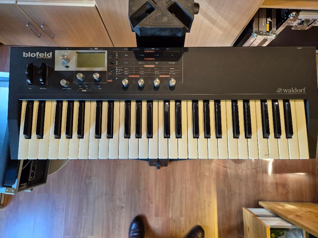 Waldorf Blofeld Key Synth, Ophalen, Gebruikt, Met midi-aansluiting
