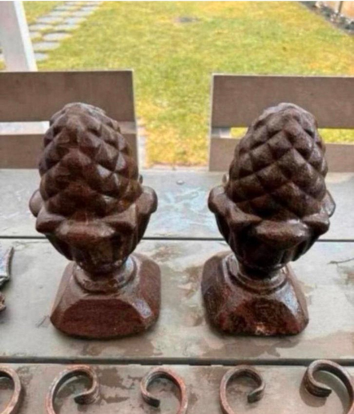 decoratieve smeedijzeren sierstukken voor een poort of hek., Ophalen, Zo goed als nieuw