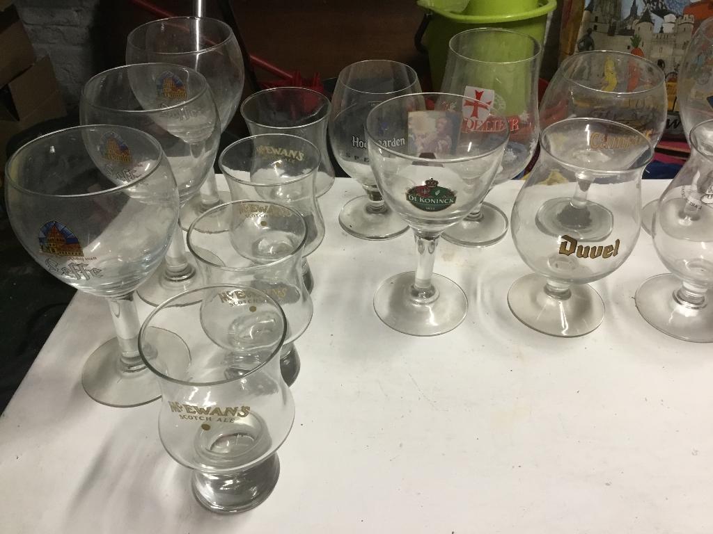 Elk bier in een eigen glas dat is best, Verzamelen, Glas en Drinkglazen, Zo goed als nieuw, Bierglas, Ophalen
