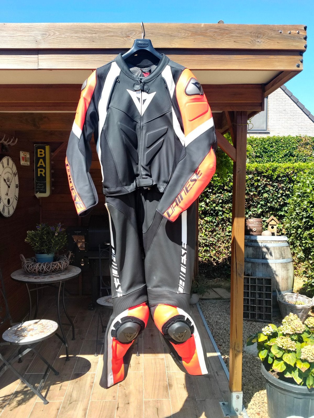 dainese motorpak, Enlèvement