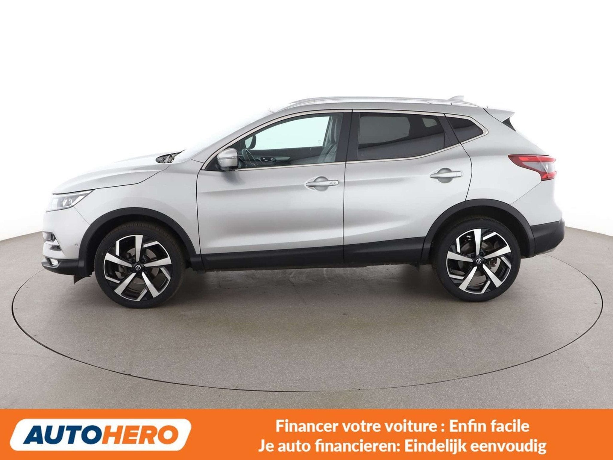 Nissan QASHQAI 1.5 dCi Tekna (bj 2019), Auto's, Gebruikt, Lichtsensor, 116 pk, 5 deurs